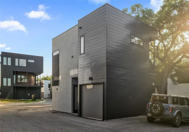 Single family home for sale at 219 Lessin Ln #15, Austin, TX 78704 | MLS# 6202161