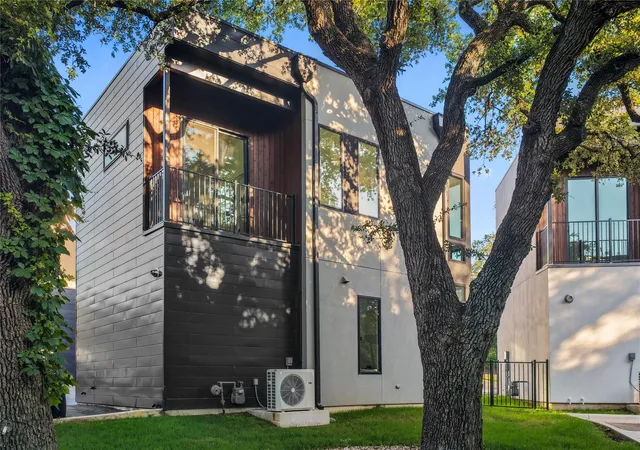 Photo 2 of Single family home for sale at 219 Lessin Ln #15, Austin, TX 78704 | MLS# 6202161 | Listing updated on 2026-10-10