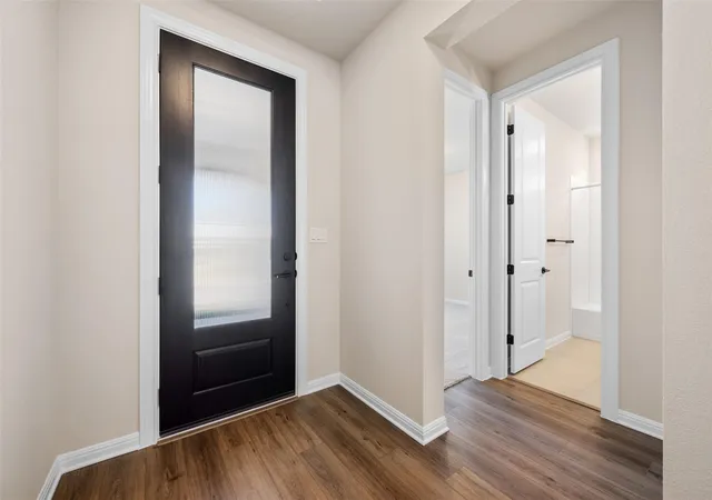 Photo 4 of Single family home for sale at 11409 Lago Leon St, Manor, TX 78653 | MLS# 5768157 | Listing updated on 2026-10-09
