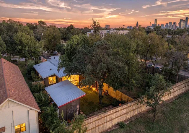 Photo 1 of Single family home for sale at 3504 West Ave, Austin, TX 78705 | MLS# 9738198 | Listing updated on 2026-10-18