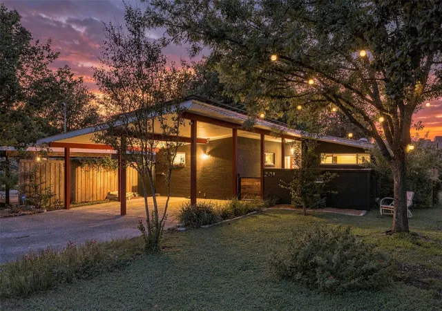 Photo 2 of Single family home for sale at 3504 West Ave, Austin, TX 78705 | MLS# 9738198 | Listing updated on 2026-10-18