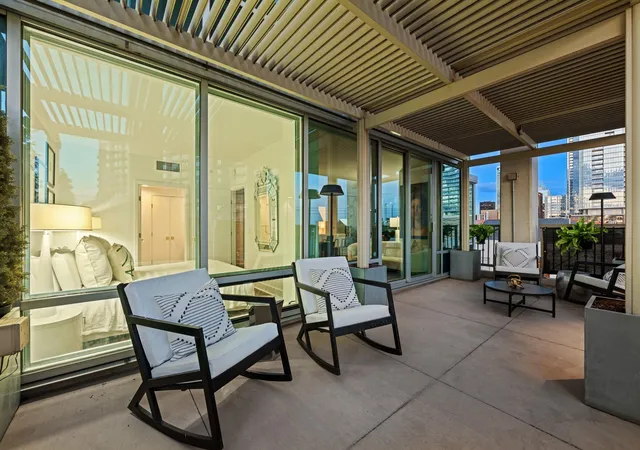 Photo 2 of Condo for sale at 300 Bowie St #603, Austin, TX 78703 | MLS# 5518271 | Listing updated on 2026-10-16