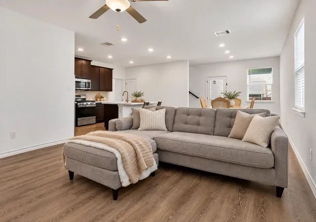 Photo 3 of Single family home for sale at 116 Gracie Way, Hutto, TX 78634 | MLS# 4278809 | Listing updated on 2026-10-10