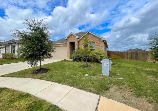 Photo 1 of Single family home for sale at 156 Medinah Ln, San Marcos, TX 78666 | MLS# 2479473 | Listing updated on 2026-10-28