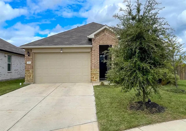 Photo 2 of Single family home for sale at 156 Medinah Ln, San Marcos, TX 78666 | MLS# 2479473 | Listing updated on 2026-10-28