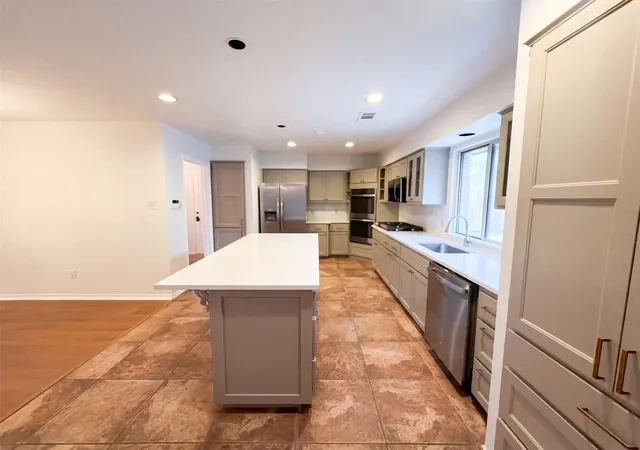 Photo 2 of Single family home for sale at 12309 Indian Mound Dr, Austin, TX 78758 | MLS# 5074722 | Listing updated on 2026-10-09