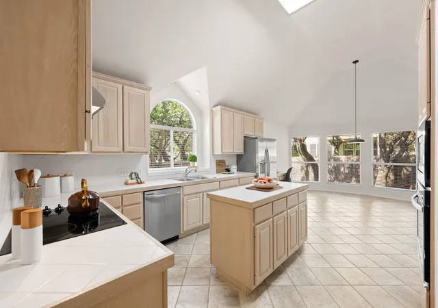 Photo 2 of Single family home for sale at 3600 Normandy Ridge Ln, Austin, TX 78738 | MLS# 8499845 | Listing updated on 2026-10-28
