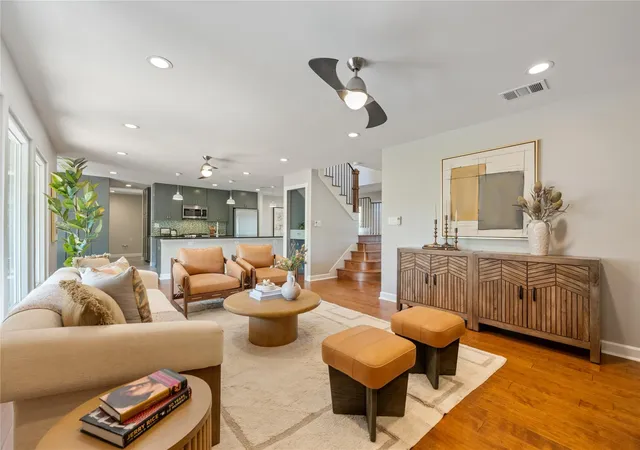 Photo 3 of Single family home for sale at 6812 Pioneer Pl, Austin, TX 78757 | MLS# 8744660 | Listing updated on 2026-10-10