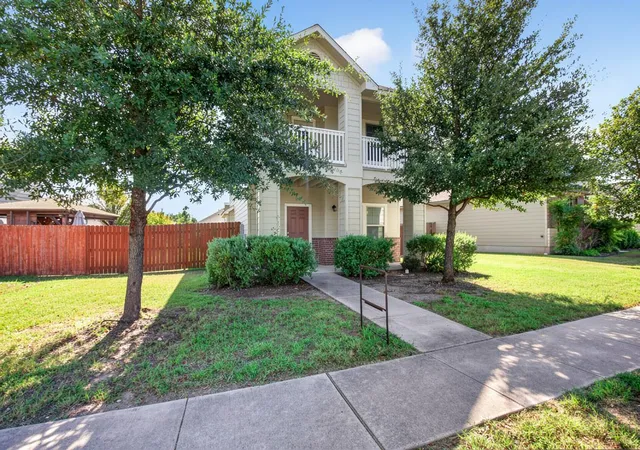 Photo 2 of Single family home for sale at 516 Palmilla St, Leander, TX 78641 | MLS# 7432142 | Listing updated on 2026-10-10