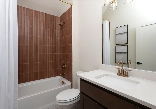 Photo 3 of Single family home for sale at 11417 Lago Leon St, Manor, TX 78653 | MLS# 2493947 | Listing updated on 2026-10-09