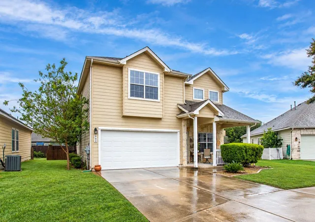 Single family home for sale at 904 Elmwood Dr, Georgetown, TX 78628 | MLS# 4080318