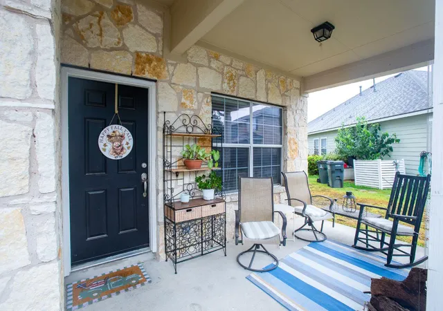 Photo 2 of Single family home for sale at 904 Elmwood Dr, Georgetown, TX 78628 | MLS# 4080318 | Listing updated on 2026-10-10