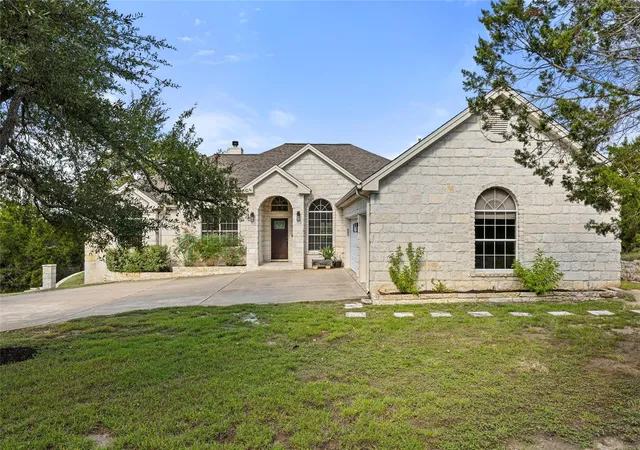 Photo 1 of Single family home for sale at 1025 Sunset Cyn Dr N, Dripping Springs, TX 78620 | MLS# 9440006 | Listing updated on 2026-10-09