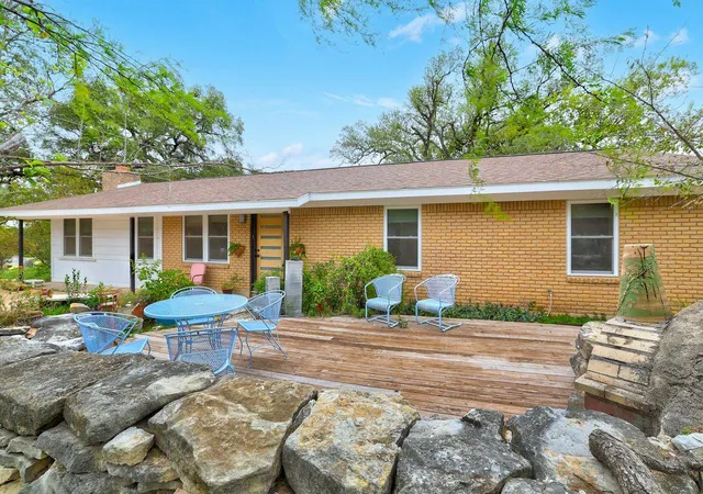 Photo 3 of Single family home for sale at 4505 Dudley Dr, Austin, TX 78735 | MLS# 9956270 | Listing updated on 2026-10-24