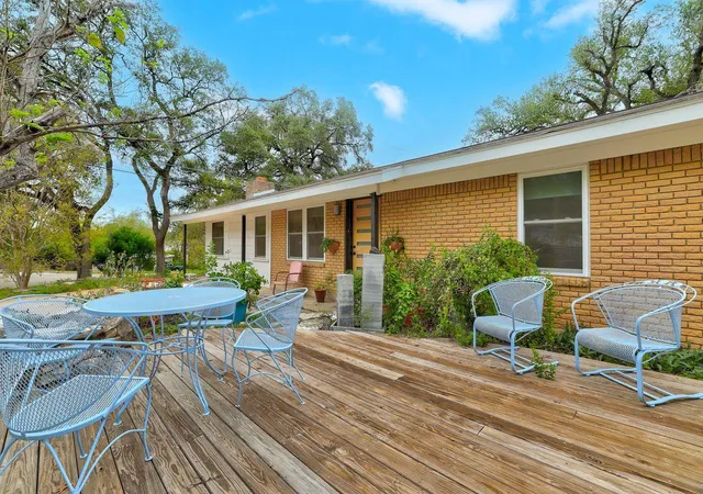 Photo 4 of Single family home for sale at 4505 Dudley Dr, Austin, TX 78735 | MLS# 9956270 | Listing updated on 2026-10-24