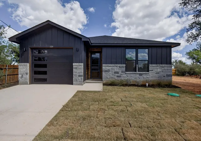 Single family home for sale at 126 W Maple Dr, Granite Shoals, TX 78654 | MLS# 7128874