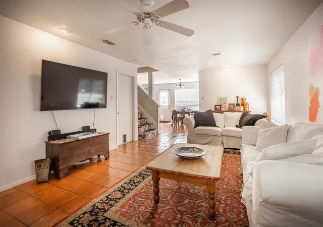Photo 3 of Single family home for sale at 1904 Birds Nest Ct, Cedar Park, TX 78613 | MLS# 4725237 | Listing updated on 2026-10-15