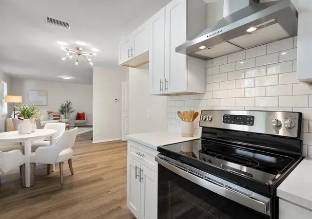 Photo 4 of Single family home for sale at 6601 Boleynwood Dr, Austin, TX 78745 | MLS# 2065180 | Listing updated on 2026-10-18