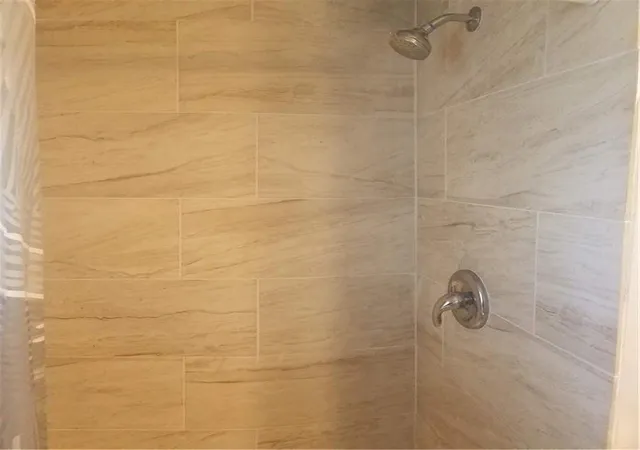 Photo 3 of Condo for sale at 204 E 30th Street #102, Austin, TX 78705 | MLS# 7116092 | Listing updated on 2026-10-20