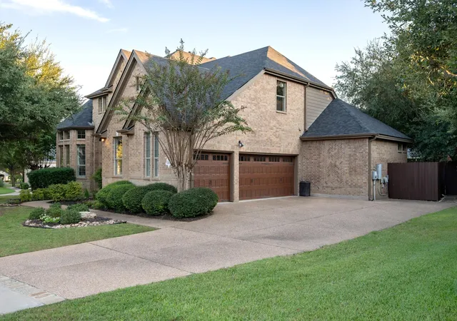 Photo 1 of Single family home for sale at 2237 Hamlet Cir, Round Rock, TX 78664 | MLS# 4356231 | Listing updated on 2026-10-26