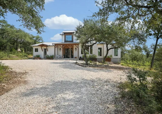 Photo 3 of Single family home for sale at 540 Casey Ln, Wimberley, TX 78676 | MLS# 4448386 | Listing updated on 2026-10-10