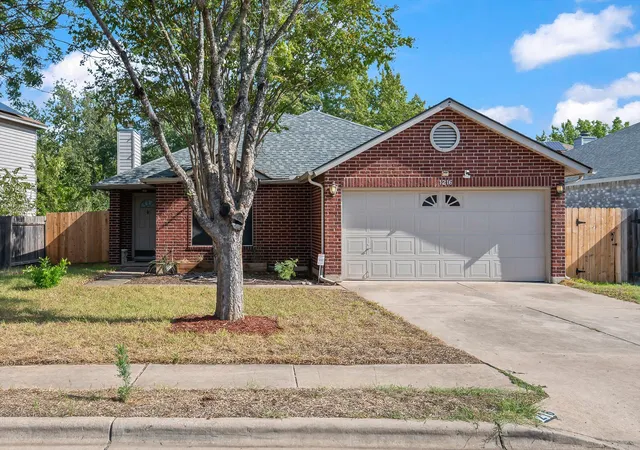 Photo 1 of Single family home for sale at 1216 Bradbury Ln, Austin, TX 78753 | MLS# 5066239 | Listing updated on 2026-10-19