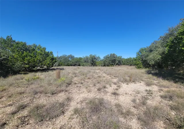 Photo 2 of House for sale at 648 Bonita Dr, Blanco, TX 78606 | MLS# 8131761 | Listing updated on 2026-10-11