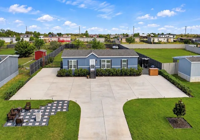 Photo 1 of Manufactured home for sale at 539 El Dorado Dr, Kyle, TX 78640 | MLS# 2043778 | Listing updated on 2026-10-18