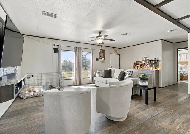 Photo 3 of Manufactured home for sale at 539 El Dorado Dr, Kyle, TX 78640 | MLS# 2043778 | Listing updated on 2026-10-18