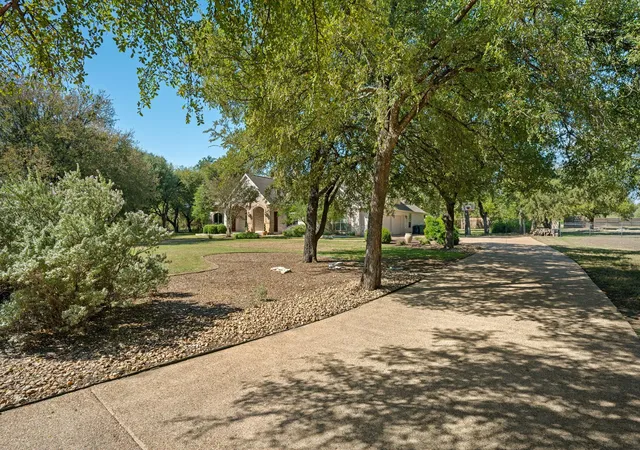 Photo 3 of Single family home for sale at 701 Highland Spring Ln, Georgetown, TX 78633 | MLS# 5125655 | Listing updated on 2026-10-12