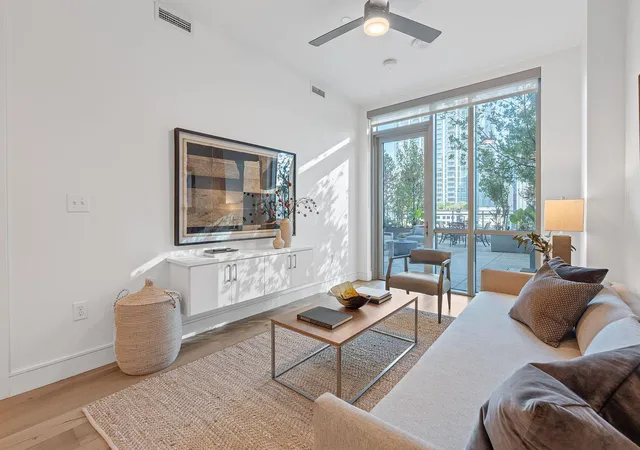 Photo 4 of Condo for sale at 222 West Ave #1005, Austin, TX 78701 | MLS# 8807701 | Listing updated on 2026-10-20
