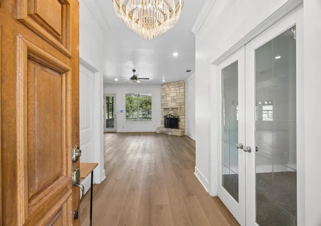 Photo 3 of Single family home for sale at 100 Quarry Springs Dr, San Marcos, TX 78666 | MLS# 4895607 | Listing updated on 2026-10-27