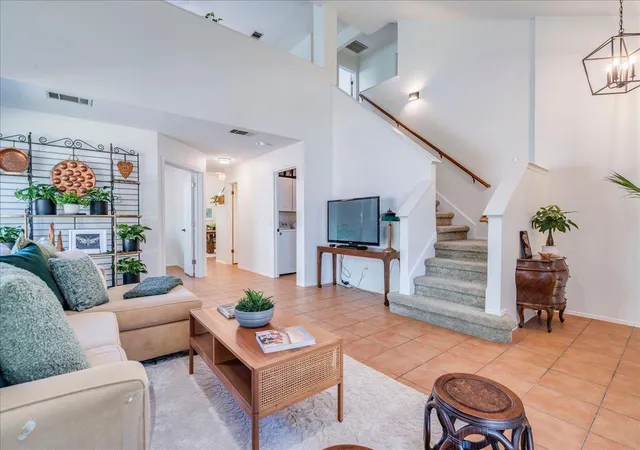 Photo 4 of Single family home for sale at 4013 Tecate Trl, Austin, TX 78739 | MLS# 4104203 | Listing updated on 2026-10-23
