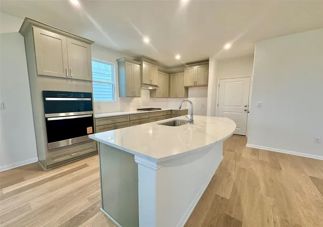 Photo 3 of Single family home for sale at 334 Young St, Buda, TX 78610 | MLS# 8369821 | Listing updated on 2026-10-12