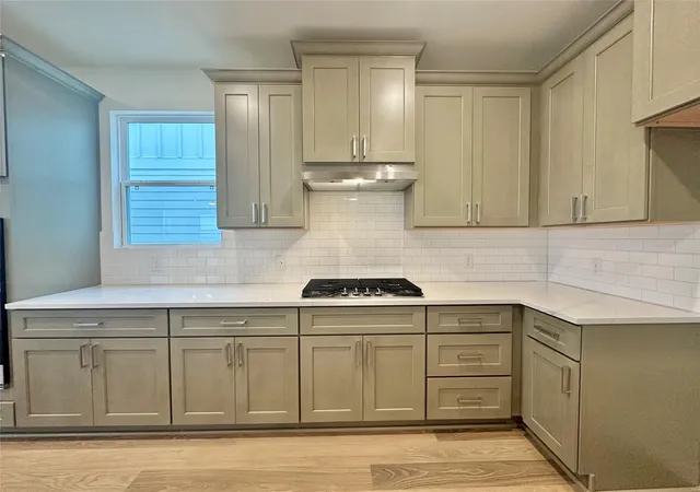 Photo 4 of Single family home for sale at 334 Young St, Buda, TX 78610 | MLS# 8369821 | Listing updated on 2026-10-12