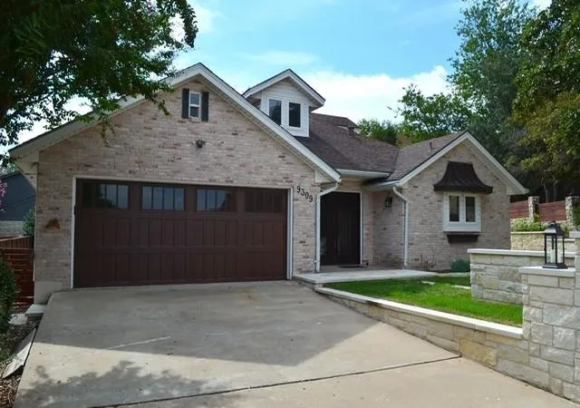 Photo 1 of Condo for sale at 9309 Knoll Crst Loop, Austin, TX 78759 | MLS# 8011315 | Listing updated on 2026-10-19