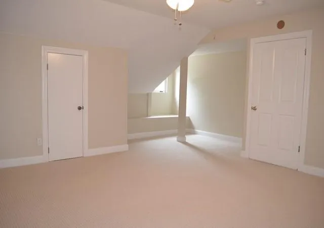 Photo 4 of Condo for sale at 9309 Knoll Crst Loop, Austin, TX 78759 | MLS# 8011315 | Listing updated on 2026-10-19