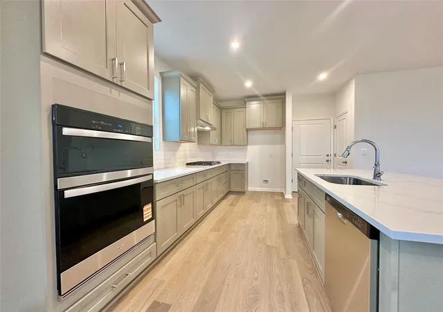 Photo 2 of Single family home for sale at 161 Young St, Buda, TX 78610 | MLS# 7420956 | Listing updated on 2026-10-12