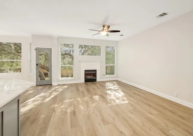 Photo 3 of Single family home for sale at 3104 Argento Pl, Cedar Park, TX 78613 | MLS# 4595903 | Listing updated on 2026-10-18