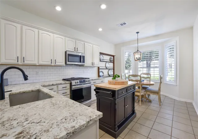 Photo 3 of Sale Pending at 119 Rain Lily Ln, Georgetown, TX 78633 | MLS# 1952113 | Listing updated on 2026-10-22
