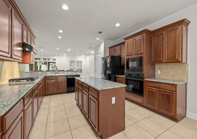 Photo 4 of Single family home for sale at 110 Nueces Trl, Georgetown, TX 78633 | MLS# 4243749 | Listing updated on 2026-10-15
