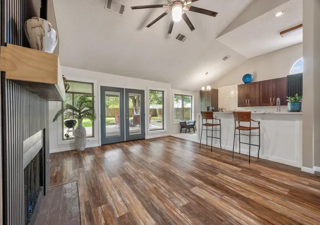 Photo 3 of Single family home for sale at 1102 Rambling Trl, Cedar Park, TX 78613 | MLS# 4996260 | Listing updated on 2026-10-16
