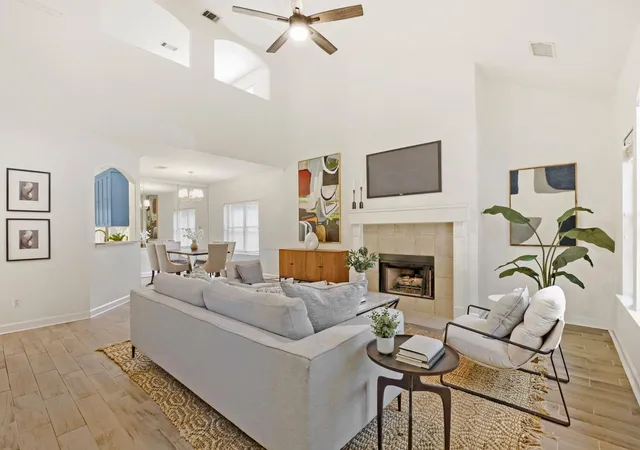 Photo 2 of Single family home for sale at 7125 Quimper Ln, Austin, TX 78749 | MLS# 6202616 | Listing updated on 2026-10-25