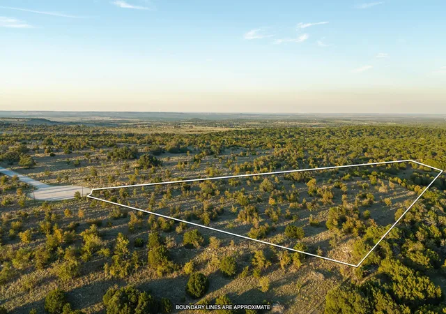 Photo 3 of House for sale at 21 Night Sky Dr, Lometa, TX 76853 | MLS# 9151375 | Listing updated on 2026-10-13