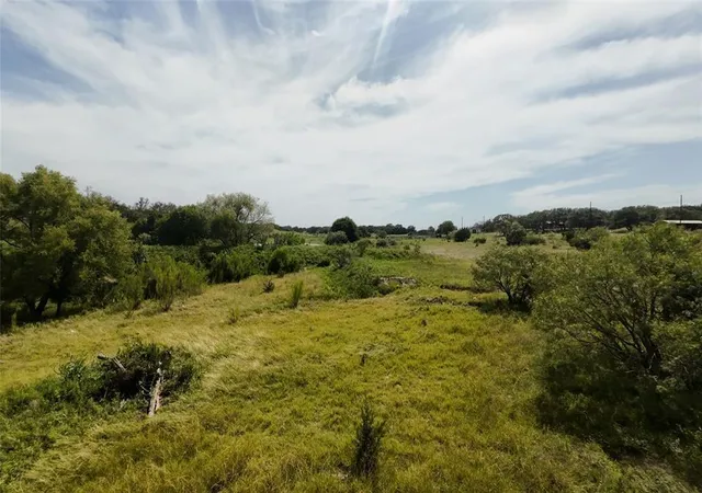 Photo 3 of Land for sale at Tbd Lot 103 Crossvine Rd, Lampasas, TX 76550 | MLS# 6377164 | Listing updated on 2026-10-21