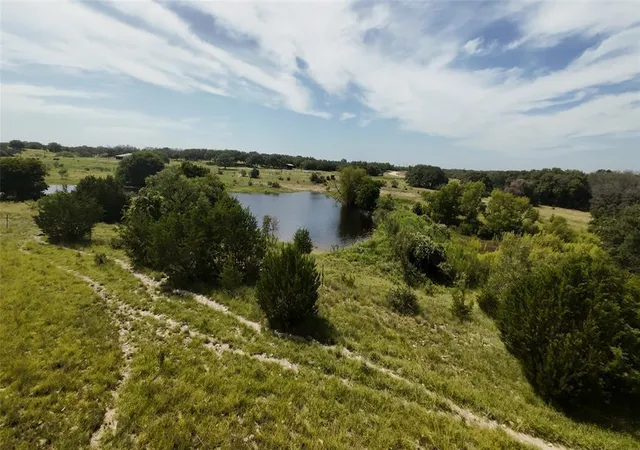 Photo 4 of Land for sale at Tbd Lot 103 Crossvine Rd, Lampasas, TX 76550 | MLS# 6377164 | Listing updated on 2026-10-21