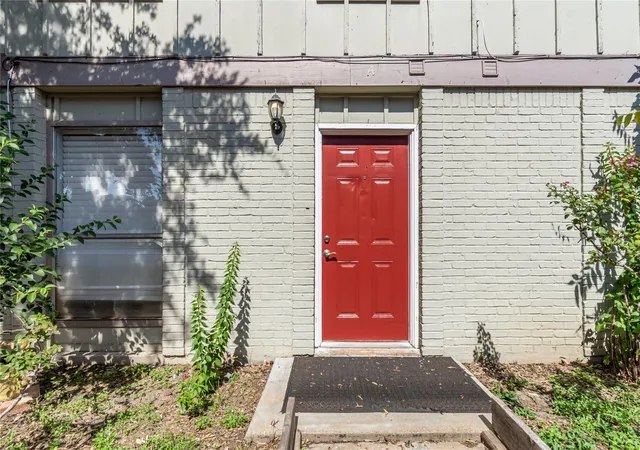Photo 2 of Multi family home for sale at 5707 Cougar Dr, Austin, TX 78745 | MLS# 4994323 | Listing updated on 2026-10-16