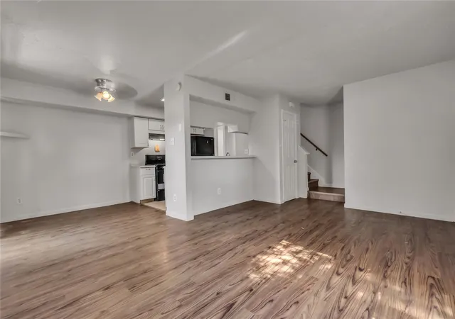 Photo 4 of House for sale at 5707 Cougar Dr, Austin, TX 78745 | MLS# 4994323 | Listing updated on 2026-10-16