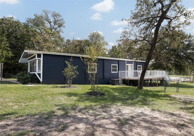 Photo 2 of Manufactured home for sale at 442 Big Bow, Smithville, TX 78957 | MLS# 5450000 | Listing updated on 2026-10-24