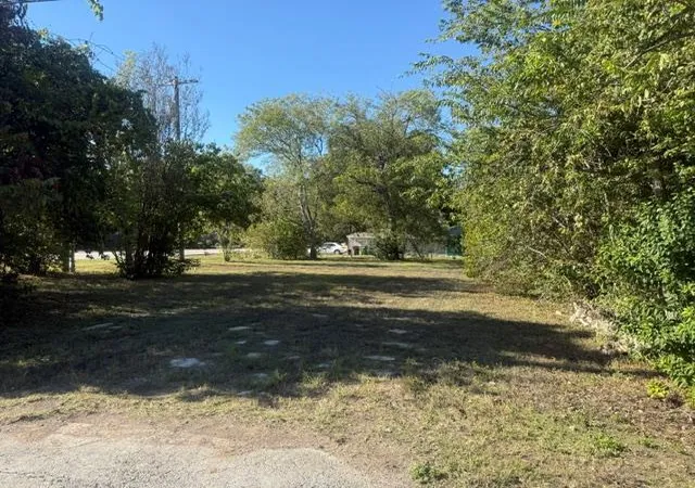 Photo 3 of Land for sale at 402 E Liberty Ave, Round Rock, TX 78664 | MLS# 2544472 | Listing updated on 2026-10-16